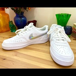 Nike holographic white court vision shoes size 9.5